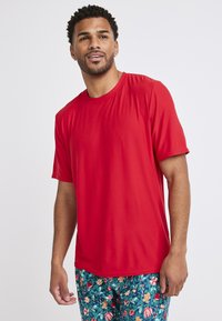 Футболка Футболка