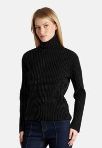 Пуловер Пуловер