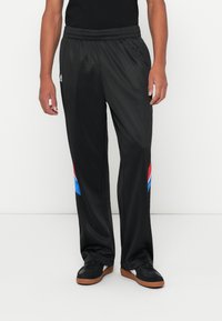 Спортивные штаны Спортивные штаны