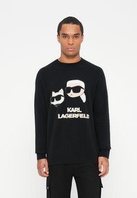 Пуловер Пуловер