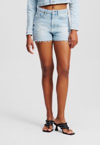 Шорты Шорты