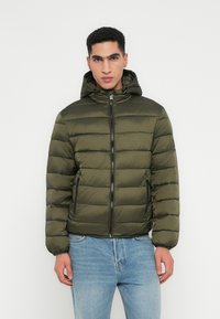 Зимняя куртка Зимняя куртка