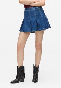 Джинсовая юбка Джинсовая юбка