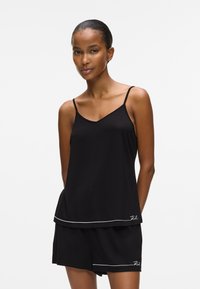 Пижама Пижама