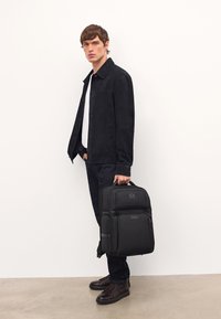 Кожаная сумка Кожаная сумка