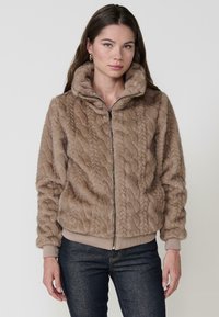 Куртка Куртка