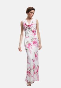 Пляжное платье Пляжное платье