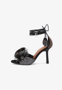 Босоножки Босоножки