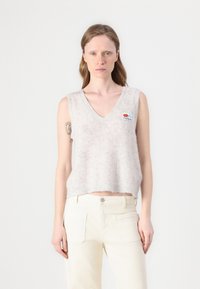 Жилет Жилет