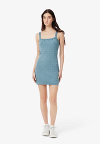 Вязаное платье Вязаное платье