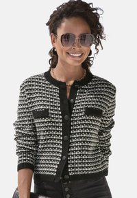 Кардиган Кардиган