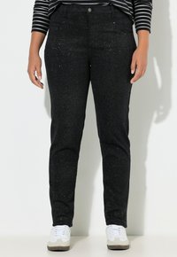 Джинсы Джинсы