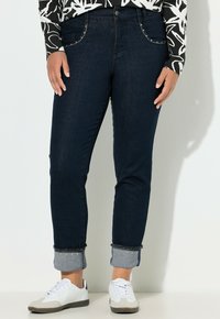 Джинсы Джинсы