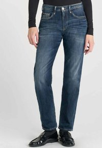 Джинсы Джинсы