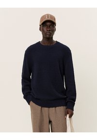 Пуловер Пуловер