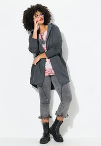 Толстовка Толстовка