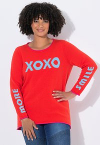 Длинный пуловер Длинный пуловер