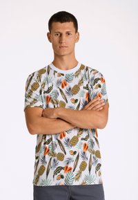 Футболка Футболка