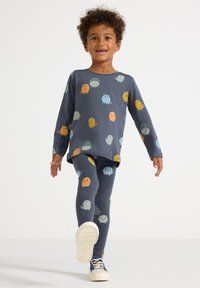 Леггинсы Леггинсы