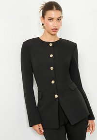 Блейзер Блейзер