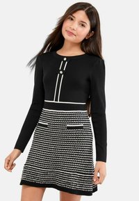 Платье Платье