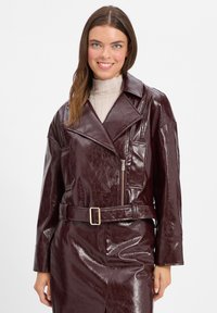 Кожаная куртка Кожаная куртка