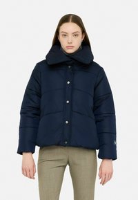 Зимняя куртка Зимняя куртка