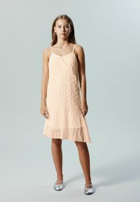 Платье Платье