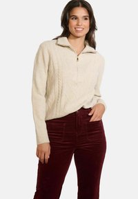 Пуловер Пуловер