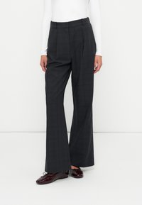 Брюки Брюки