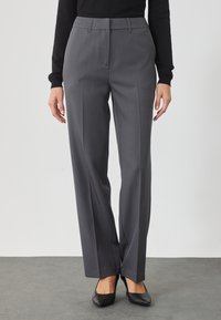 Чиносы Чиносы