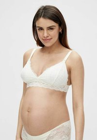 Бюстгальтер Бюстгальтер