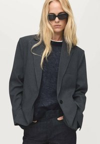 Блейзер Блейзер