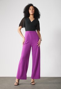 Комбинезон Комбинезон