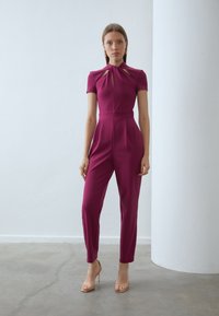 Комбинезон Комбинезон