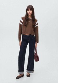 Лонгслив Лонгслив