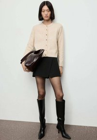 Жилет Жилет