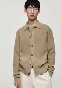 Вязаная кофта Вязаная кофта