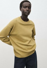 Пуловер Пуловер