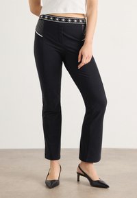 Леггинсы Леггинсы