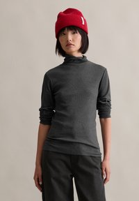 Майка Майка