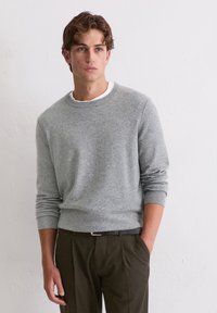 Пуловер Пуловер