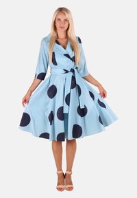 Платье Платье