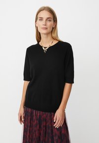 Футболка Футболка