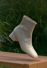 Ботильоны Ботильоны