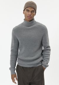 Водолазка Водолазка