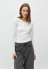 Лонгслив Лонгслив