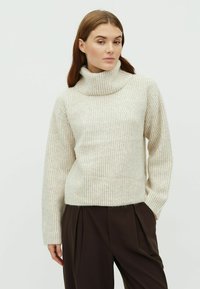 Водолазка Водолазка