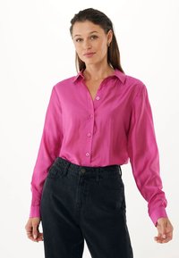 Блузка-рубашка Блузка-рубашка