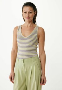 Майка-борцовка Майка-борцовка